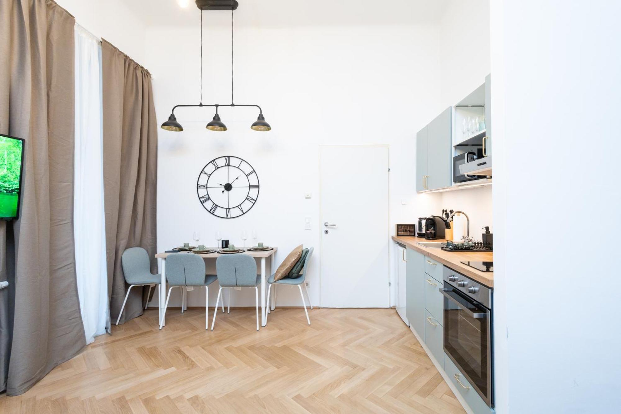 Charming Retreat Walking Distance From Town Centre Apartment Vienna Exterior photo