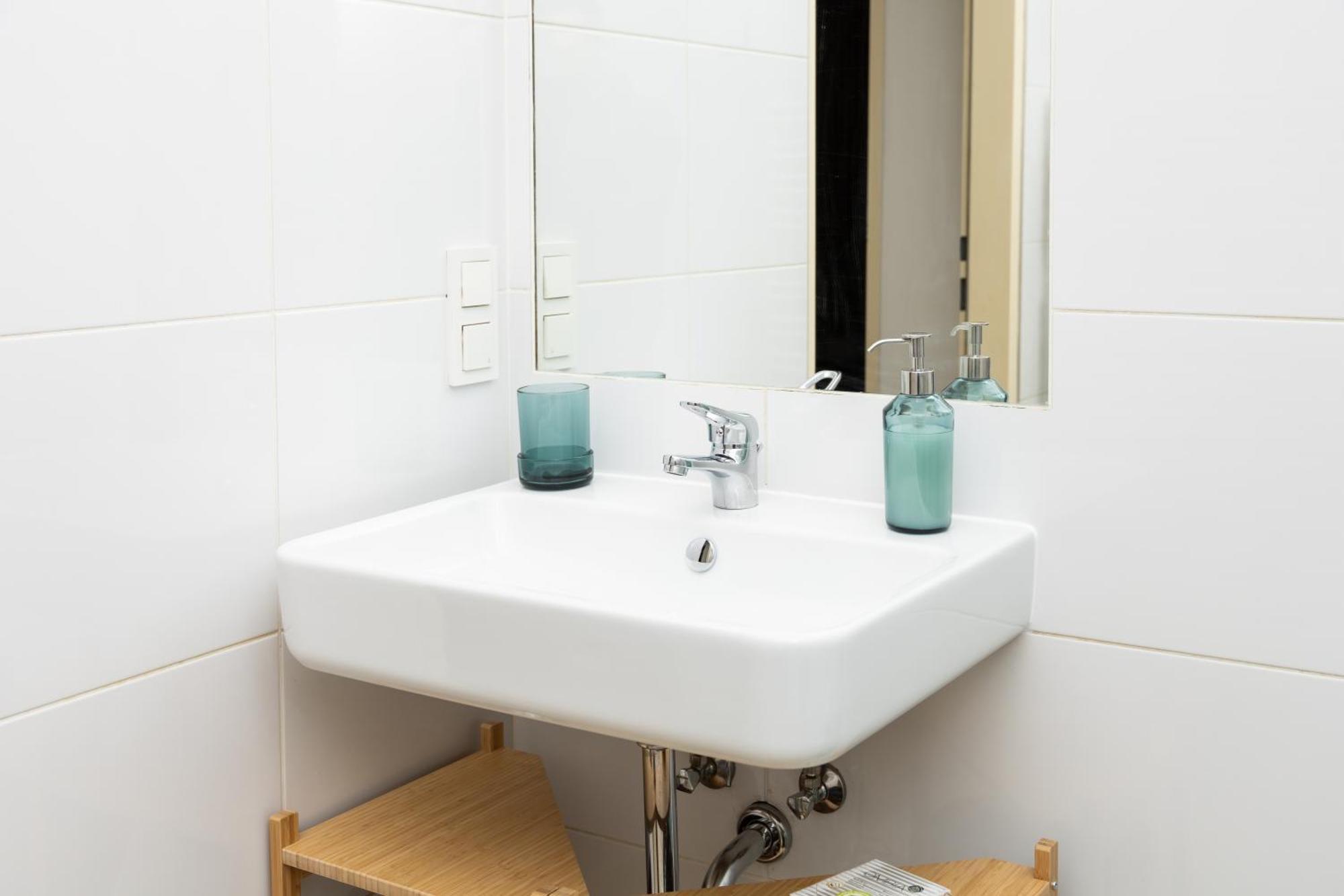 Charming Retreat Walking Distance From Town Centre Apartment Vienna Exterior photo
